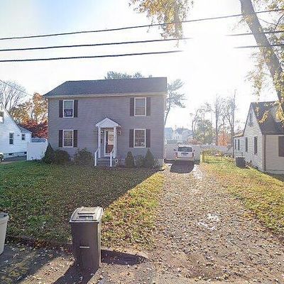 13 Guilford Ct, East Haven, CT 06512