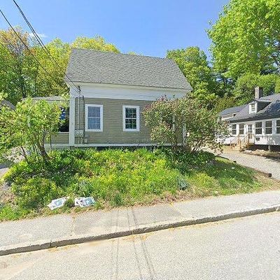 13 Spring St, Hallowell, ME 04347