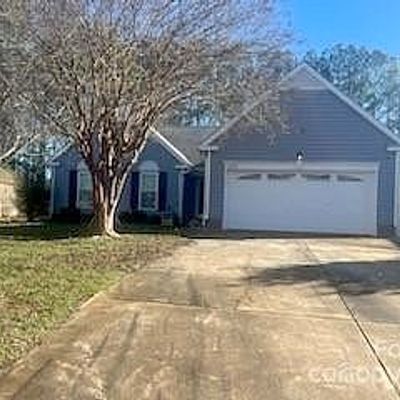 13040 Peacock Ln, Charlotte, NC 28215