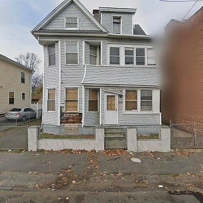 1315 Pembroke St, Bridgeport, CT 06608