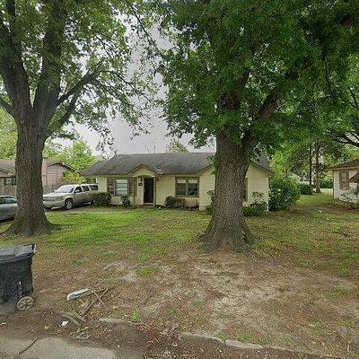 1318 John St, Greenville, MS 38703