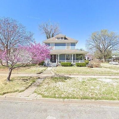 1318 W Cherokee Ave, Enid, OK 73703