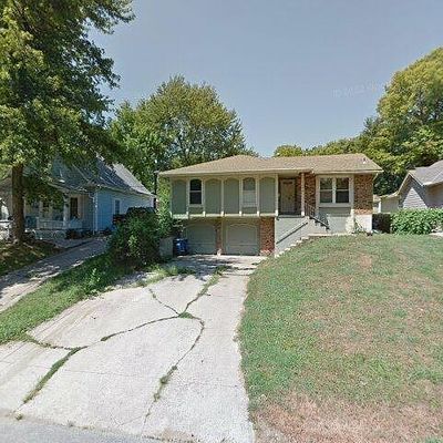 1322 S Hocker Ave, Independence, MO 64055