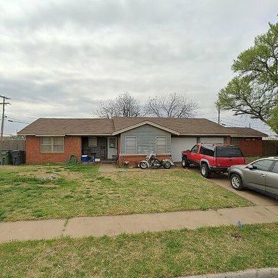 1323 Oakhurst Dr, Wichita Falls, TX 76302