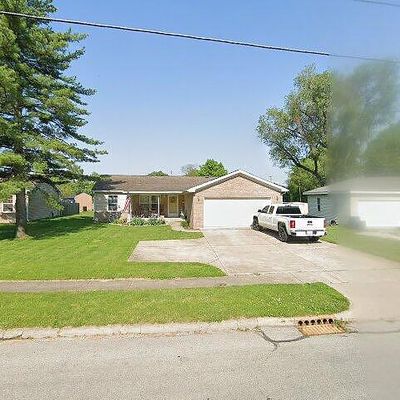 1325 S Noble St, Shelbyville, IN 46176