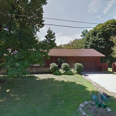 13283 Betty Ave Nw, Uniontown, OH 44685