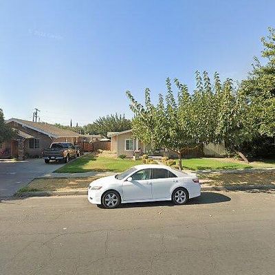 1331 D St, Reedley, CA 93654