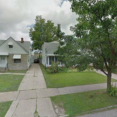 13420 Sherry Ave, Cleveland, OH 44135