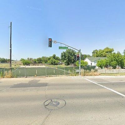 1345 Franklin Rd, Yuba City, CA 95993