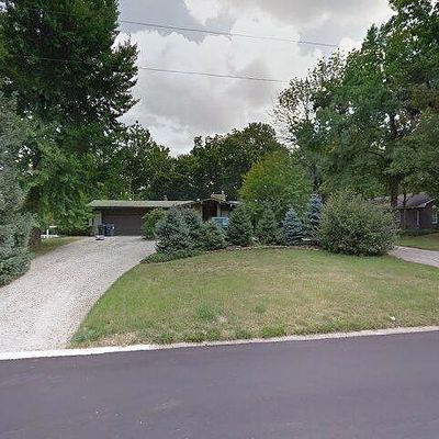 135 Bexhill Dr, Carmel, IN 46032