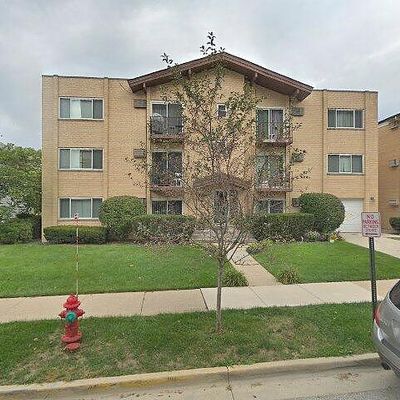 1354 E Washington St #302, Des Plaines, IL 60016