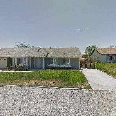 13549 Glacier Cir, Hesperia, CA 92345