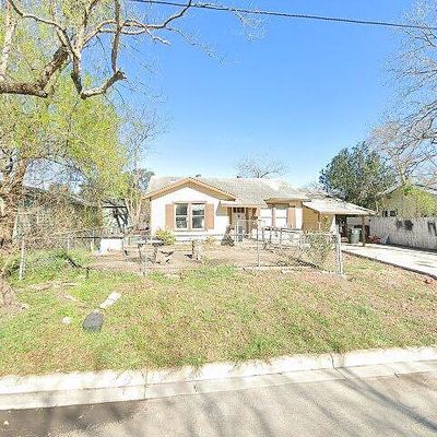 1370 W Mill St, New Braunfels, TX 78130