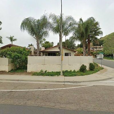 1374 Dos Hermanos Gln, Escondido, CA 92027