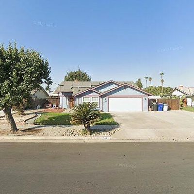 1383 Belinda Dr, Lemoore, CA 93245