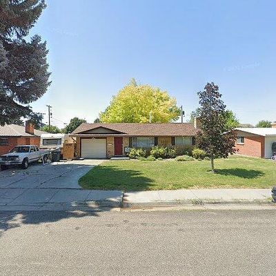 1384 Nixon Ave, Idaho Falls, ID 83404