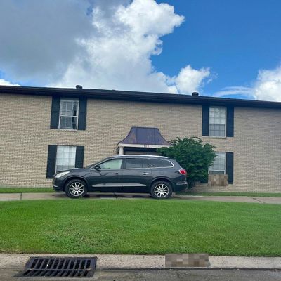 1404 Mimosa St, Marrero, LA 70072