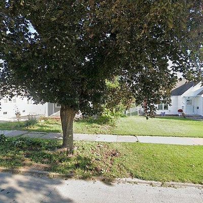 1411 W Main St, Marshalltown, IA 50158