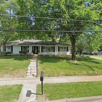 1416 Marshall Rd, Saint Louis, MO 63122