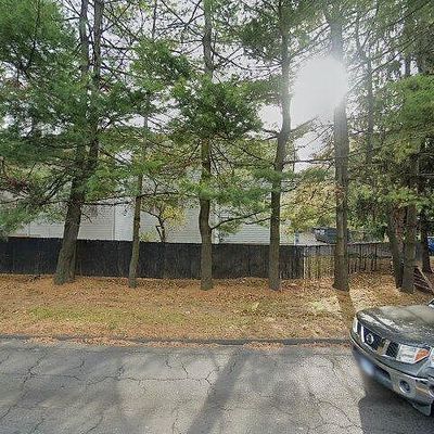 120 Triangle St #2, Danbury, CT 06810