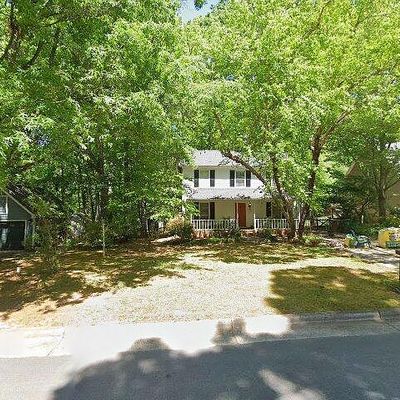 121 Antler Point Dr, Cary, NC 27513