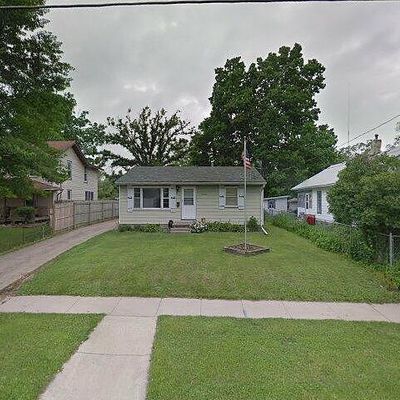 1220 E 29 Th St, Des Moines, IA 50317