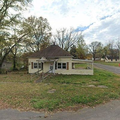 1232 W Johnson St, Vandalia, IL 62471