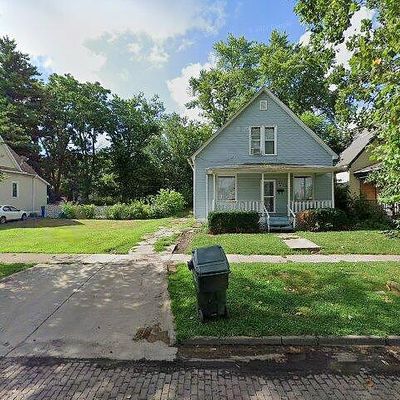 1237 E William St, Decatur, IL 62521