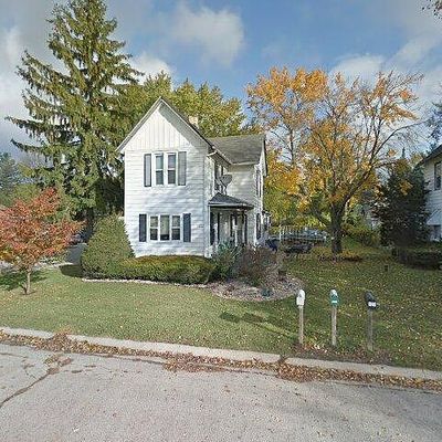 124 W Depot St, Silver Lake, WI 53170