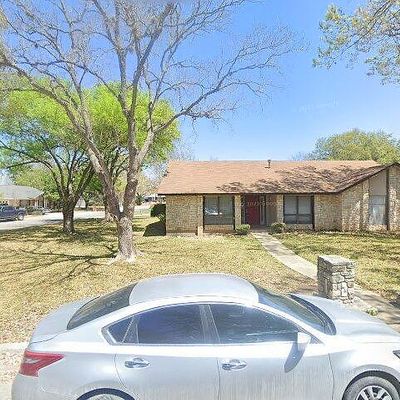 1242 Clearwater Dr, New Braunfels, TX 78130