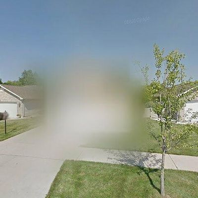 1251 Medlee Dr, Hobart, IN 46342