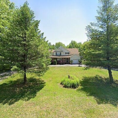 1254 Glade Dr, Long Pond, PA 18334