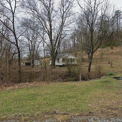 153 Rome Hollow Rd, Elizabethton, TN 37643