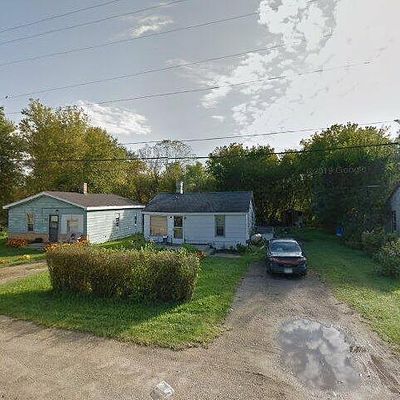 153 N Crystal Ave, Benton Harbor, MI 49022