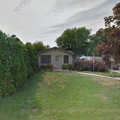 1530 North Ave, Round Lake Beach, IL 60073