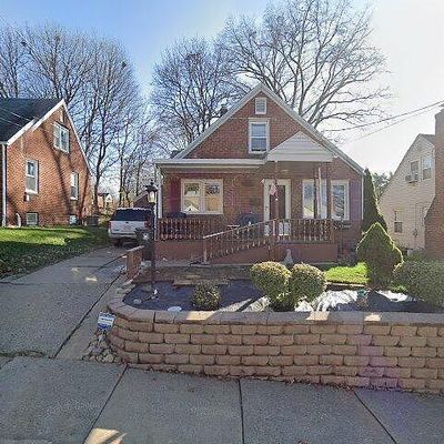 1558 24 Th St Nw, Canton, OH 44709