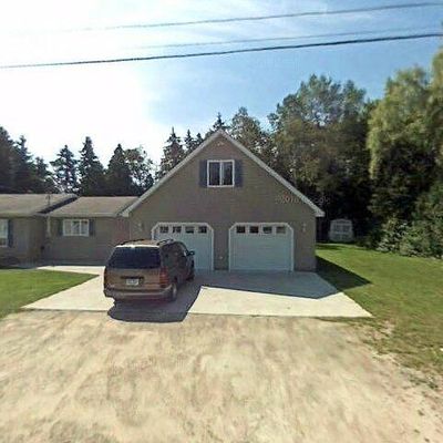 156 Superior Trl, Saint Ignace, MI 49781