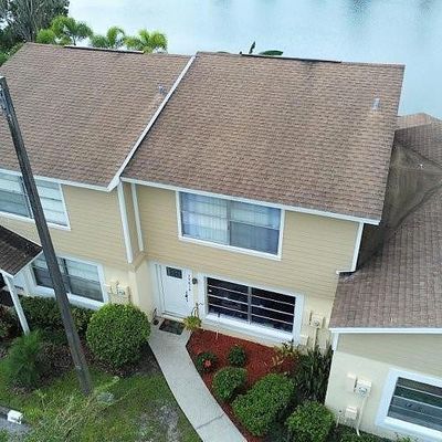 15614 Morning Dr, Lutz, FL 33559