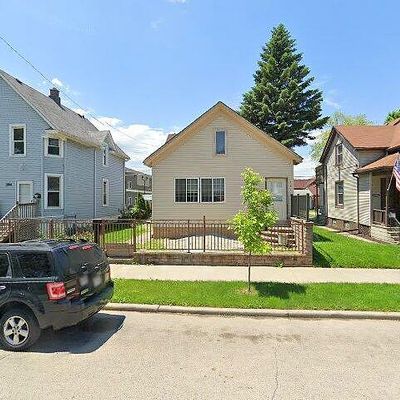 1562 Packard Ave, Racine, WI 53403