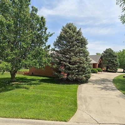 1572 Erica Renee Ct, Belleville, IL 62220