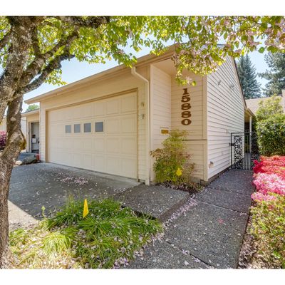 15880 Sw Greens Way, Portland, OR 97224