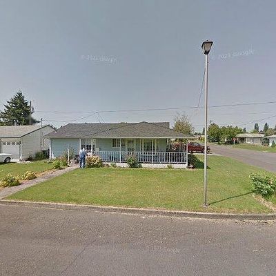 1595 Walton Way, Woodburn, OR 97071