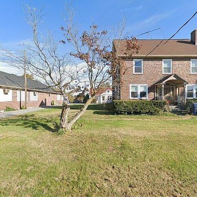 15 A Hershey Ave, Paradise, PA 17562