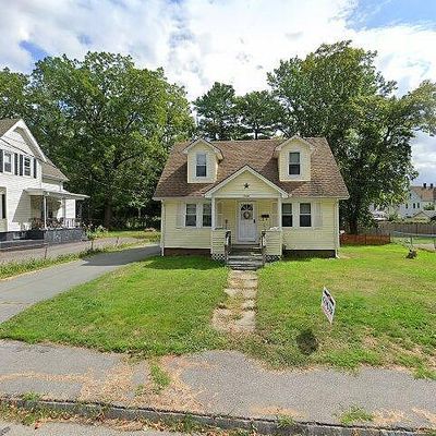 16 Bryant St, Taunton, MA 02780