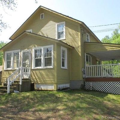 16 Middle Rd, Enfield, CT 06082