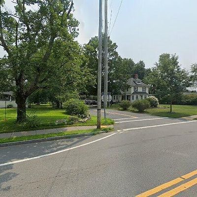 16 Oakland Ave, Seekonk, MA 02771