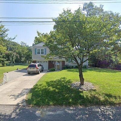 1604 Sue St, Wall Township, NJ 07753