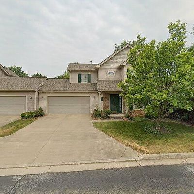 16128 Lakeview Ter, Cleveland, OH 44130