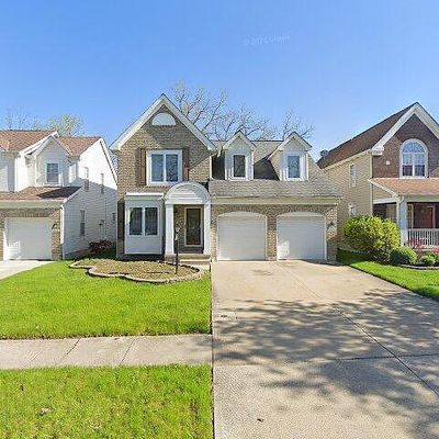 16401 Sunny Glenn Ave, Cleveland, OH 44128