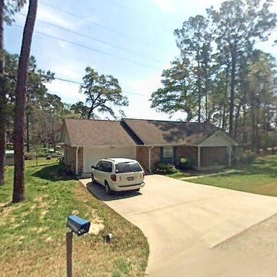 165 Valley View Dr, Livingston, TX 77351